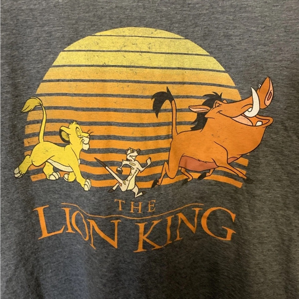 Disney the lion king Gray t shirt gray mens sz XL‎